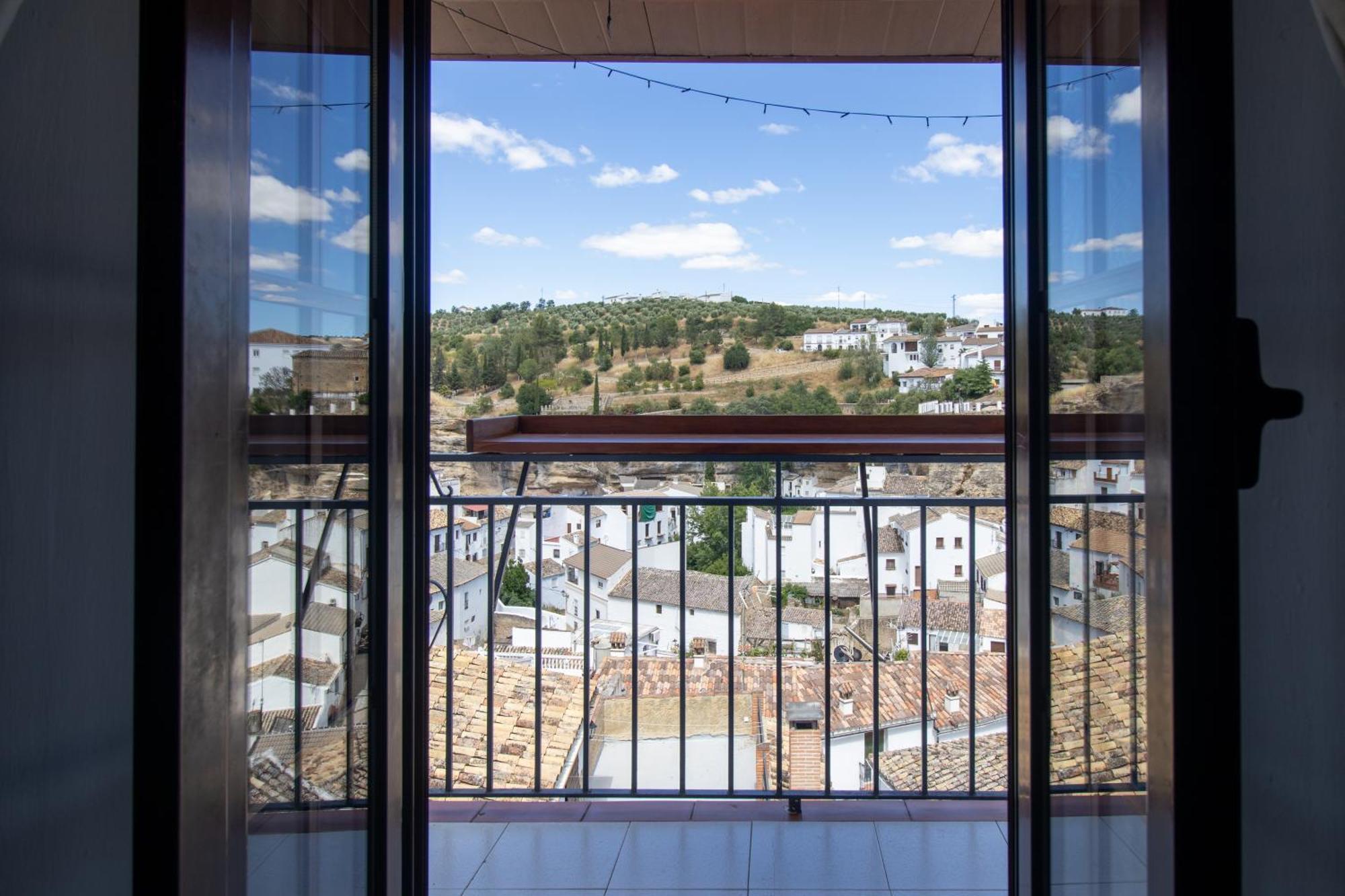 La Casa De La Lela Villa Setenil De Las Bodegas Room photo